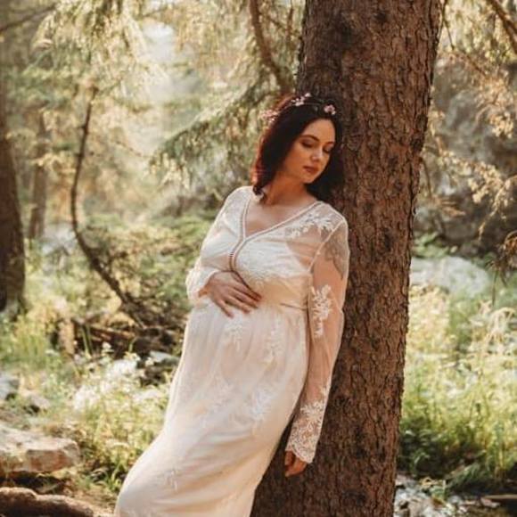 Meet your Posher, Tayler - Picture 1 of 1